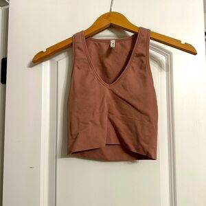 Athlete Ribbed Crop Top